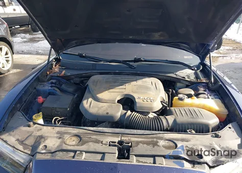 2013 Dodge Charger Sxt z USA, uszkodzony, nr VIN 2C3CDXHG9DH730877